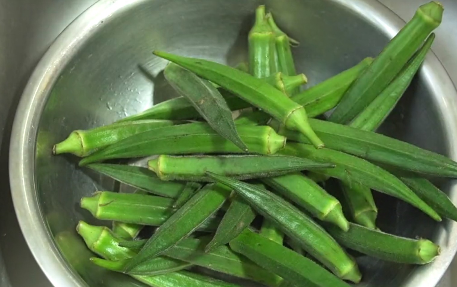 寒性食物|自从学会秋葵这样做,一周吃七次都不腻,每次都吃光,比肉还好吃