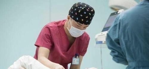 小金|很多医院让男医生接生,不会引起产妇反感吗?不妨听听医生的解释