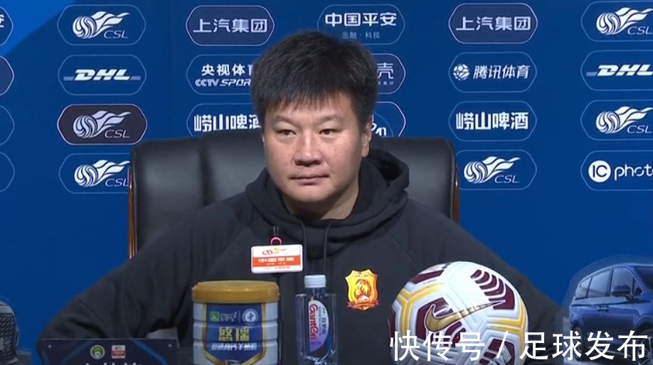 比赛|李金羽:武汉队轮换了多名队员,一直没有放弃想把比赛完整打下来