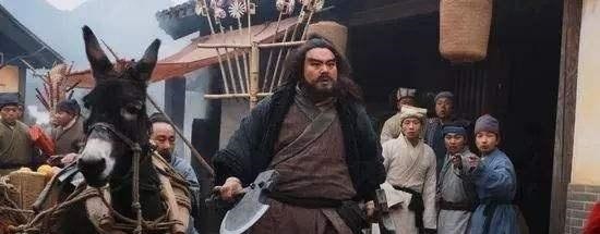 李逵&为什么说“劫法场”救宋江的好戏,是一场吴用导演的大阴谋!