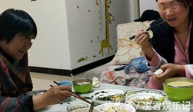 朋友圈|宝妈在朋友圈晒婆婆做的“月子餐”,丈夫看到后,将亲妈送回家