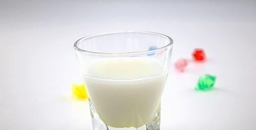 睡眠质量|老话说“人睡三觉,命比纸薄”!可能比失眠更伤身,不少人还在犯