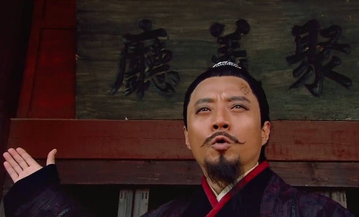 回乡|《水浒传》中梁山结局最好的人:看透宋江,借回乡探母之际终不回