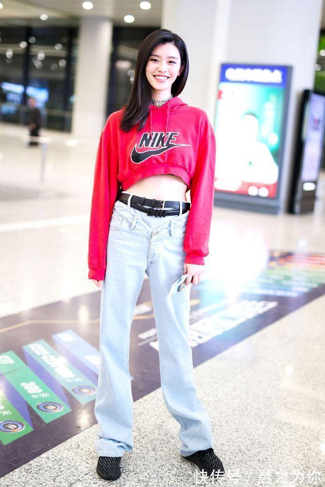 深蹲|越南美女长胖20斤后，让宅男迷恋女孩羡慕，她凭什么这么火爆？