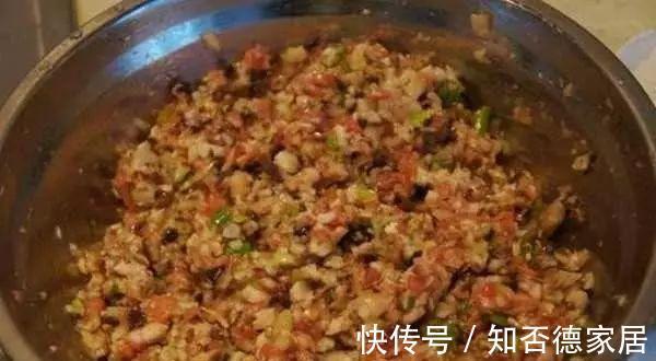 搅拌均匀|爱吃饺子的人很多，会调饺子馅的人很少，教你调好吃的饺子馅