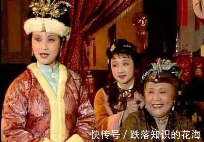 鸳鸯!《红楼梦》:薛宝钗讽刺贾母“珍藏密敛 ”,她真的是这样的人吗?