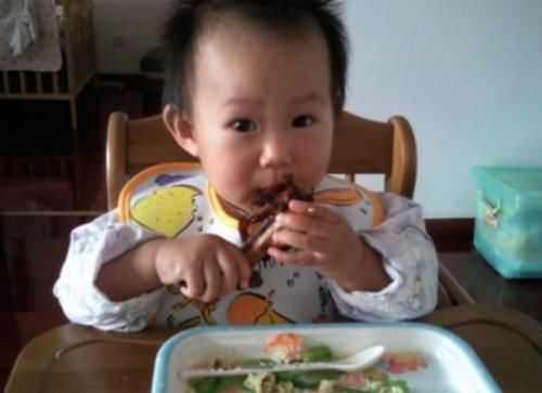 食用|世卫组织呼吁停止食用，比陈醋还伤骨骼，提醒家长：尽早撤下餐桌