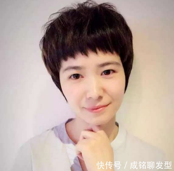 长脸最适合的9款短发,简约时尚好打理,精致优雅又有女人味
