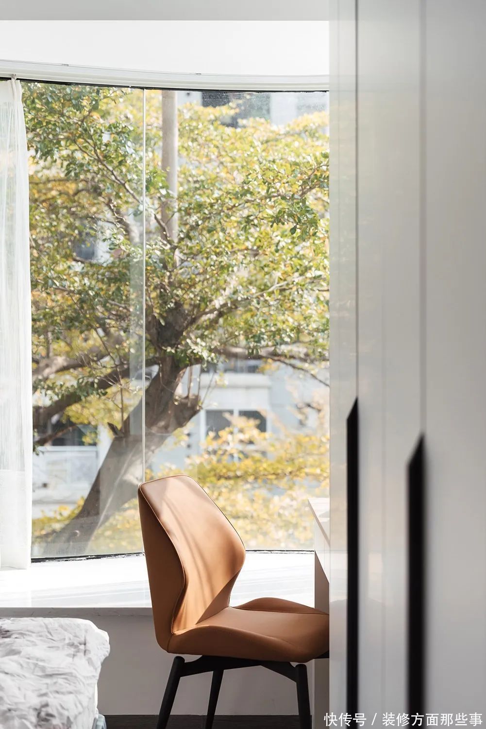 厨房|113㎡现代简约,厨房这样设计太聪明,通透亮堂,颜值还高!