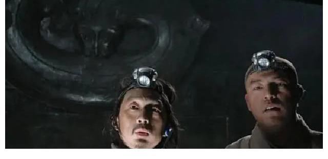 李光轩$最真实的盗墓电视剧，由一部小说改编，可惜小说找不到了！