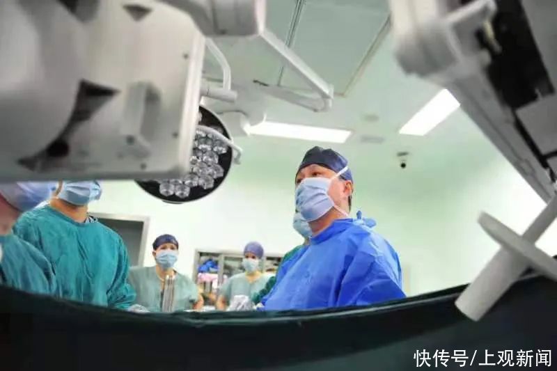 哈佛|不吸烟女性肺癌发病率为什么上升？首位登上“哈佛讲坛”的大陆医生为你解密