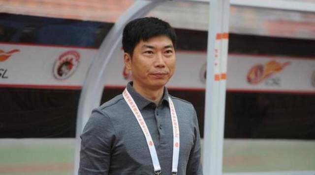 郑智|李霄鹏大国家队要这么练?15名教练已完成分工!国足大型选秀开始