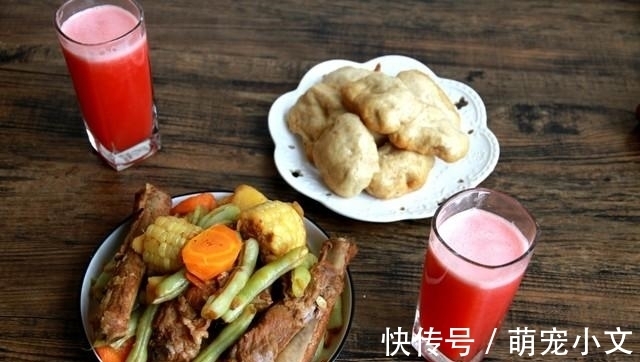 一个菜|天气太热，就做了一个菜，母女3人吃得香，网友：这妈妈真会偷懒