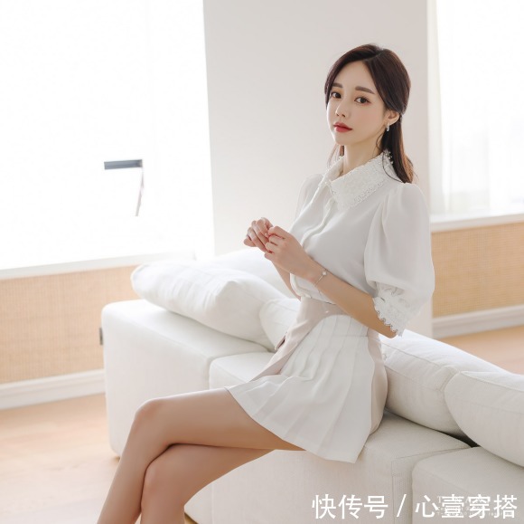 时尚|女神孙允珠时尚搭配：约克王室简约立体裁剪百褶裙