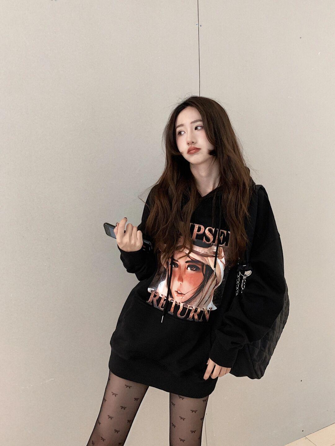 小个子|“梨型身材”的小个子女生别焦虑,掌握这些下装搭配,显瘦显腿长