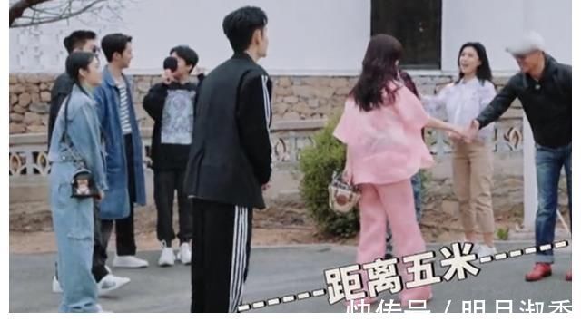 和肖戰同組合出道,卻因工作少想轉行,彭楚粵道出不紅愛豆的辛酸