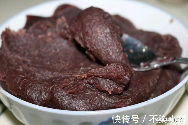 蒸锅|教你自己在家做出美味的豆沙包，方法简单，五个步骤就能出锅