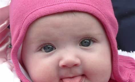 孩子|意大利某地喜迎新生儿,8年等来第一胎:为啥人都不愿意生孩子了