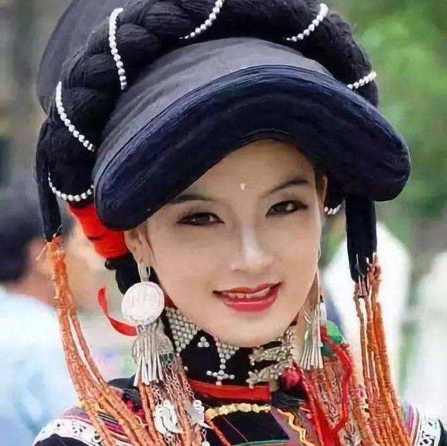 青人&身份证上写着这个民族,却不属于56个民族,都说与朱元璋有关