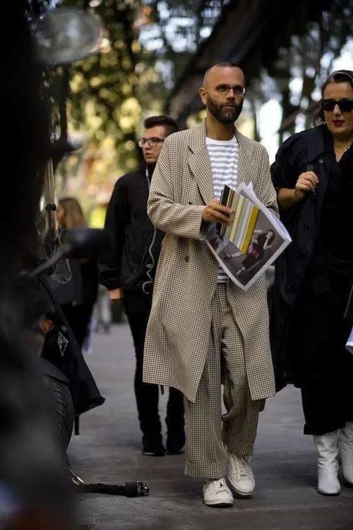 会穿搭的人，裤子都爱这种类型