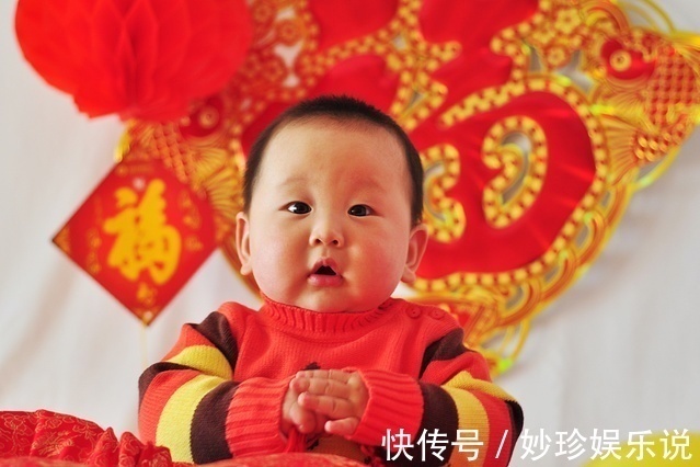 父母|过年别只给压岁钱,有两样东西也得给孩子,这两个点给最好