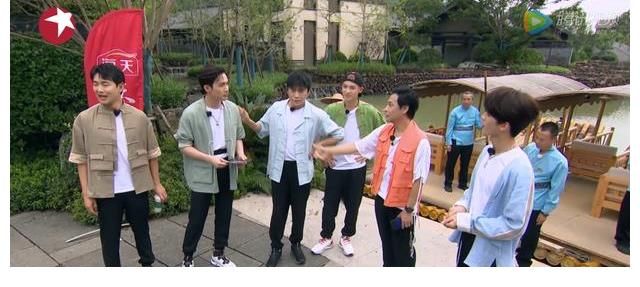 陈志朋|王迅缺席就成一盘散沙？陈志朋无人带，贾乃亮张彬彬跟不上进度