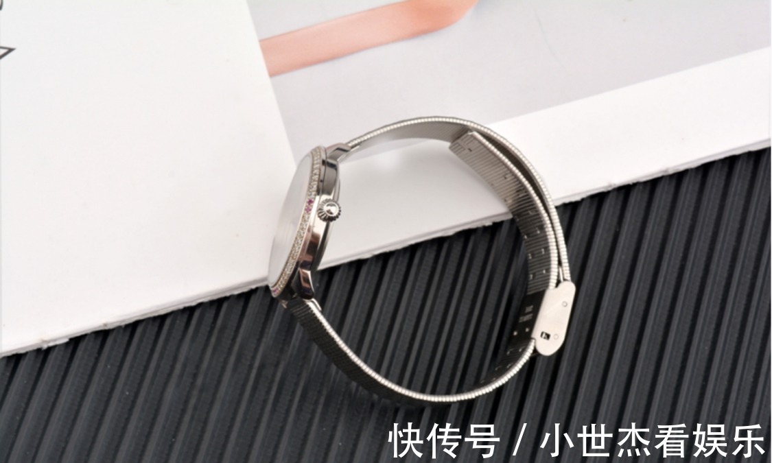 手表|万万没想女友喜欢这种手表,收到货后,果然没选错