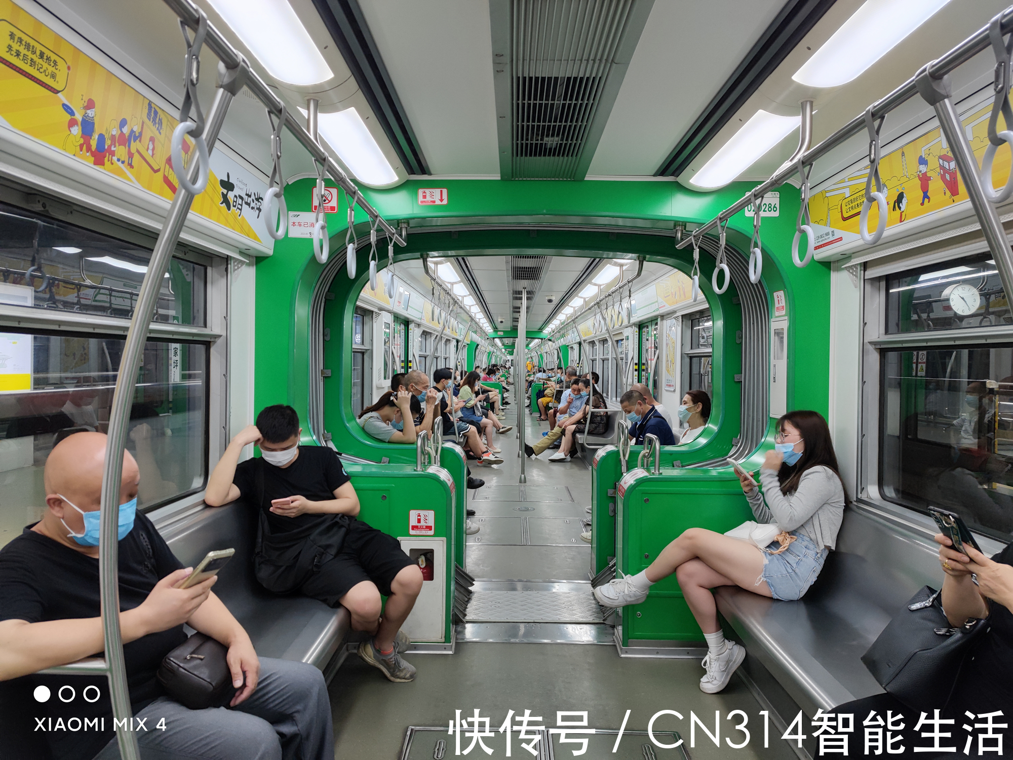 哪吒|小米MIX4首发深度评测:时隔三年的回归,带来了哪些感动?