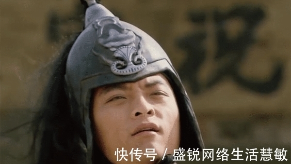 李逵@此人在梁山排名第五十九,输给林冲,战平呼延灼,生擒董平