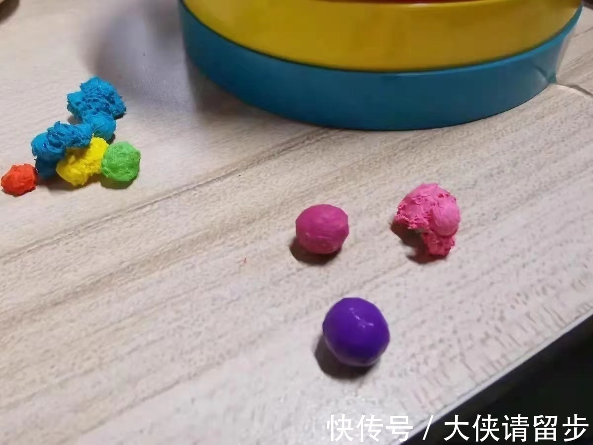 网红|小学生中正流行这些网红玩具,如果你家孩子也在玩,家长要注意了