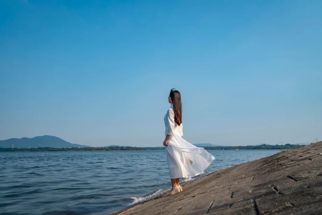 耳疾$人与人之间最大的差距,在于看待问题的深度不同