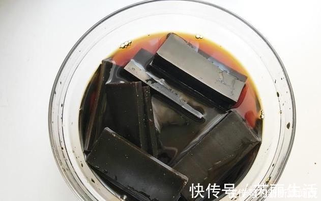 阿胶|媳妇不吃饭也要吃“它”，每天来两块，补血养气，好皮肤不请自来