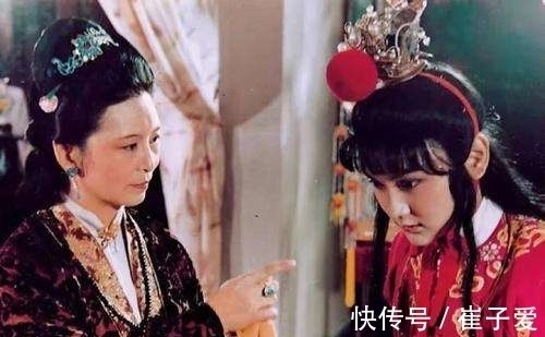 李纨$贾探春处处讨好王夫人,却依然无法改变她在王夫人心中的地位!