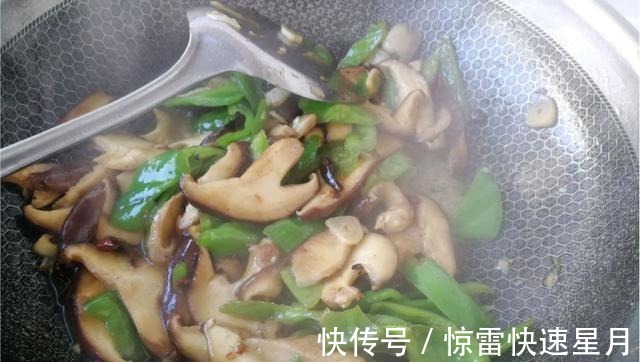 天冷了，不懂吃这菜就亏了，做法特简单，营养又解馋，总吃不腻！