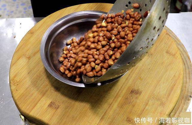 必备|下酒菜必备,这样做香菜花生,散发浓浓香味,好吃又入味