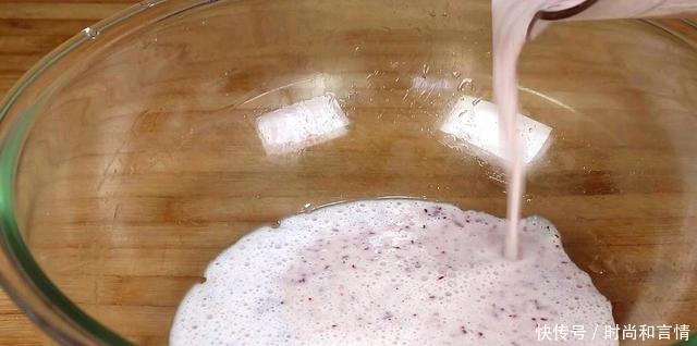 红豆和大米放在一起,没想到这么好吃,比面包还香甜,太香了