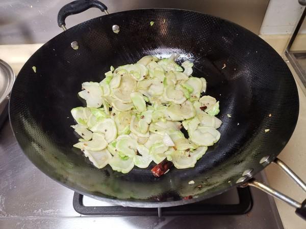 减重|它是天然“除湿剂”,常吃减重不疲倦还通便,清肠又减脂