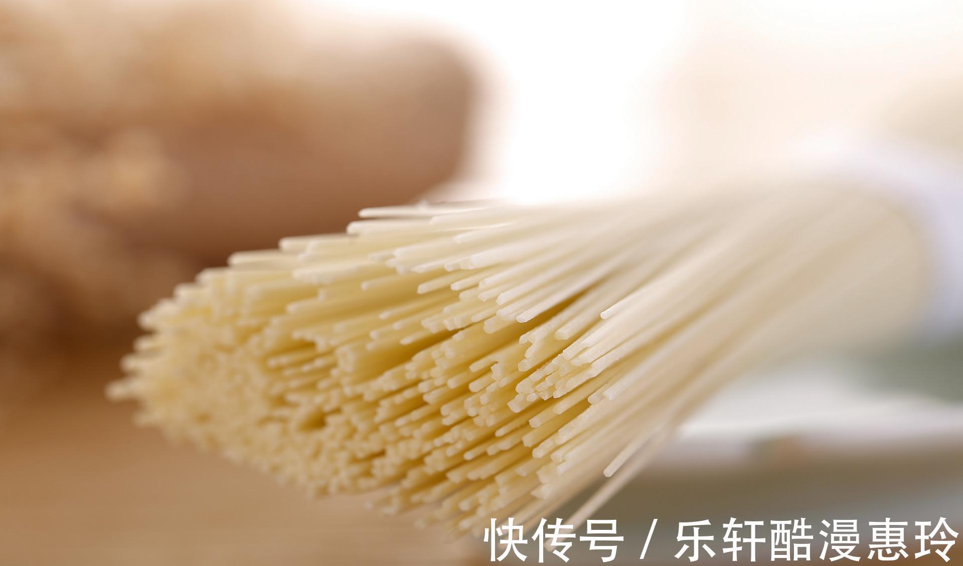 雪菜肉丝|有一种面条,叫做苏州人的汤面!