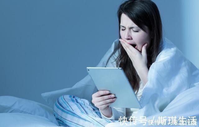 精神衰弱|诱发失眠的4个行为，睡前要少做，占得越多，失眠的情况越严重