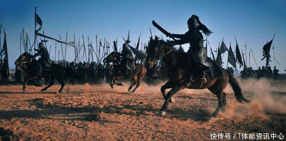 赵云|黄忠死前轻声说了8字，为何刘备赵云听后大怒你看看他说了啥