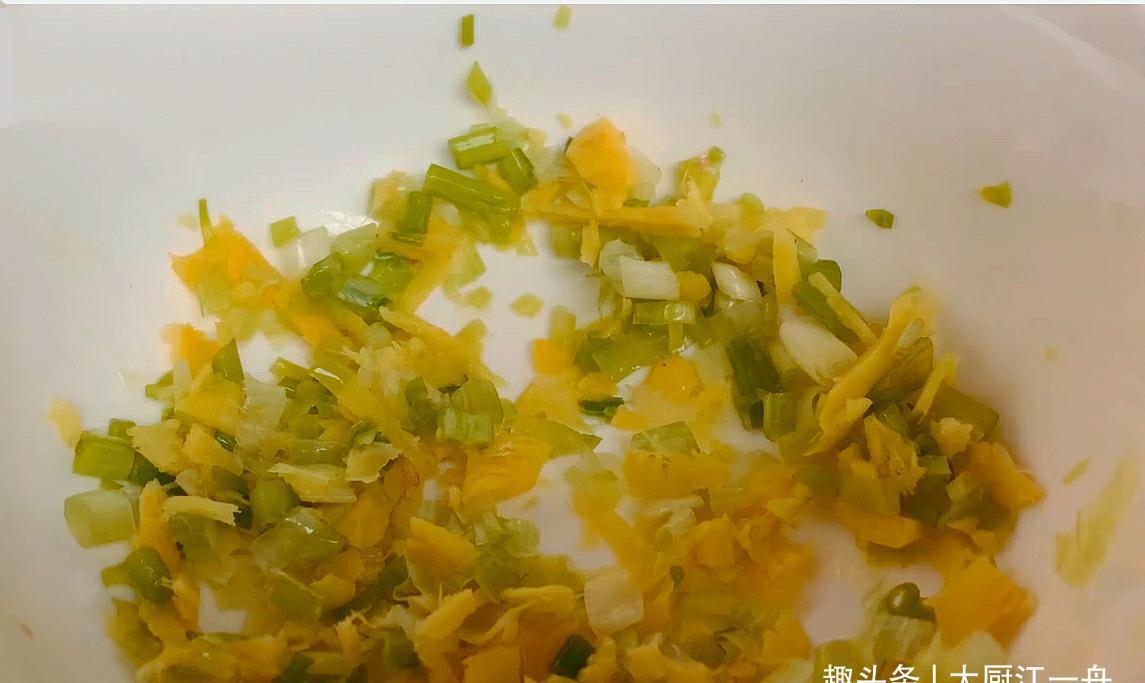 牛肉怎样腌才鲜嫩?饭店大厨教你这样做,牛肉鲜嫩爽滑不老还不柴