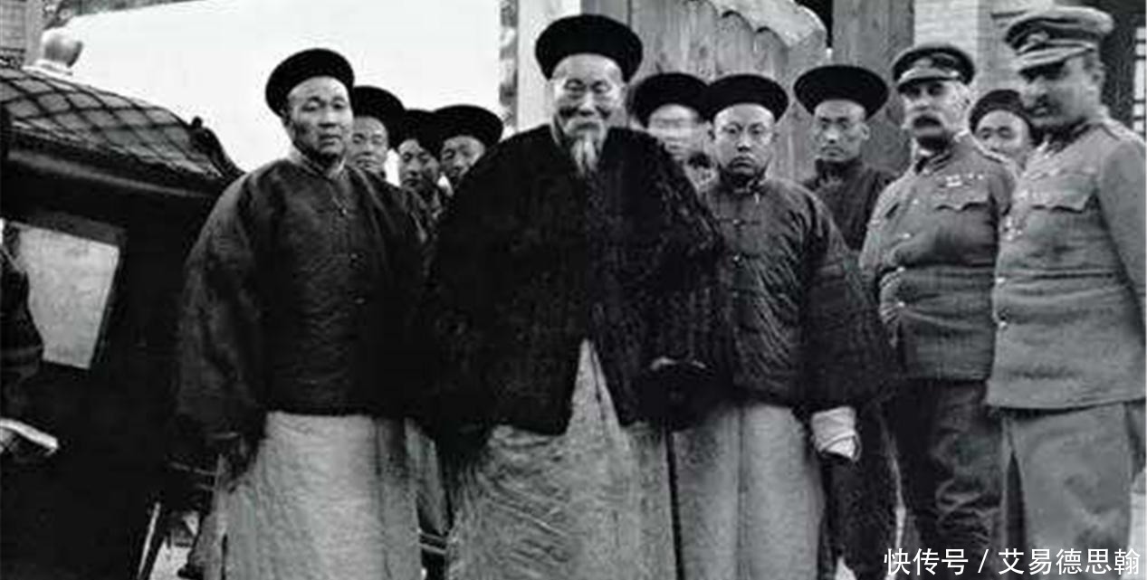 陪葬品|李鸿章墓被挖,出土两块30斤的金砖,专家鉴定后为何面色凝重?