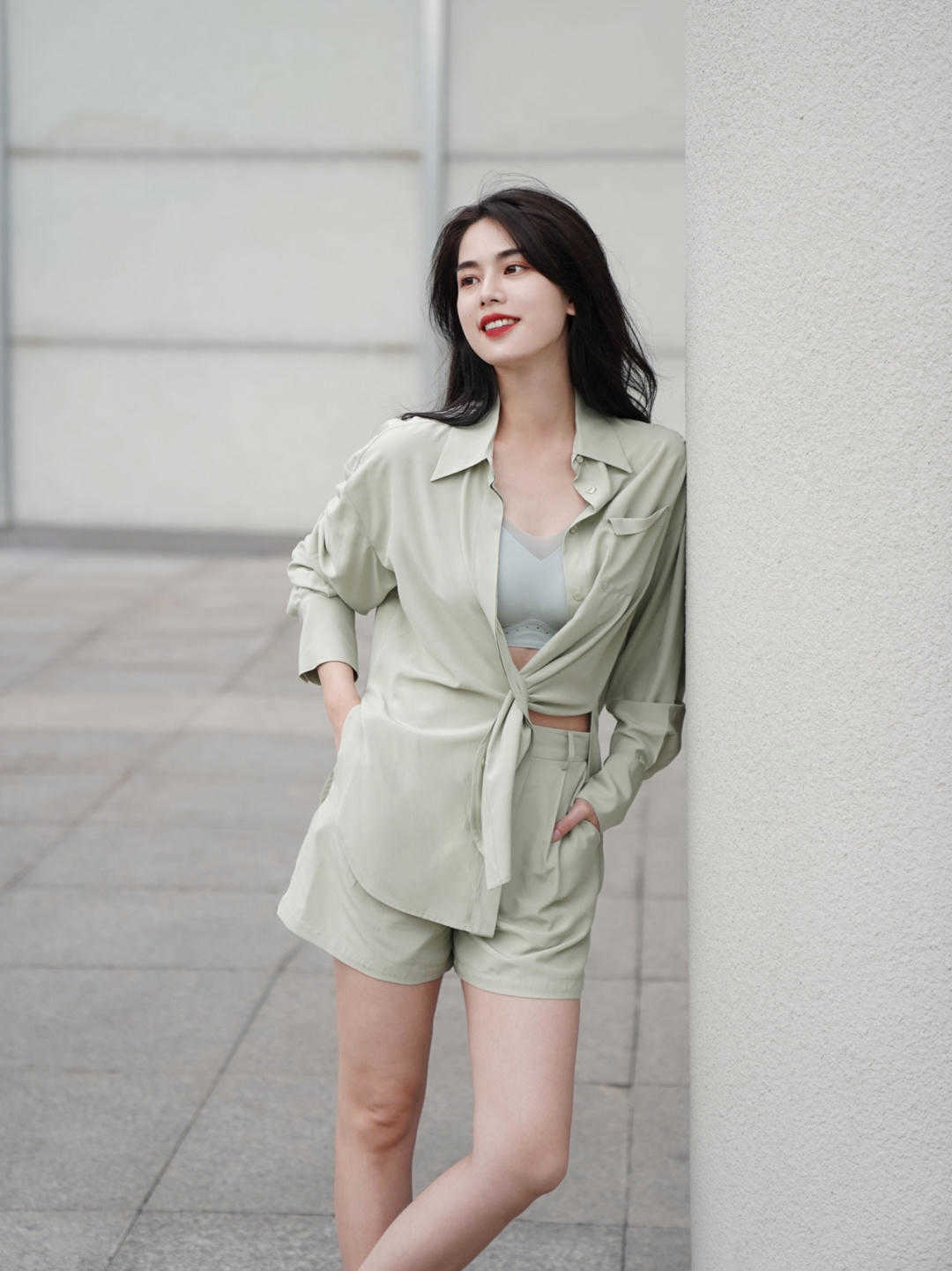 小姑娘|夏季想要变成气质女神，这几套衣服搭配方法，清新减龄又洋气