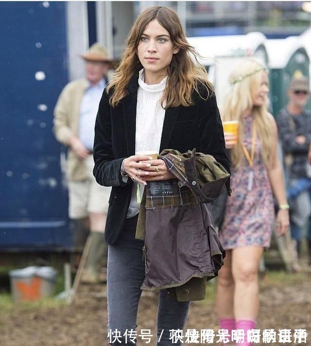 造型 从利落造型到飘逸浪漫,用发型创造风格变化,这3款推荐给你