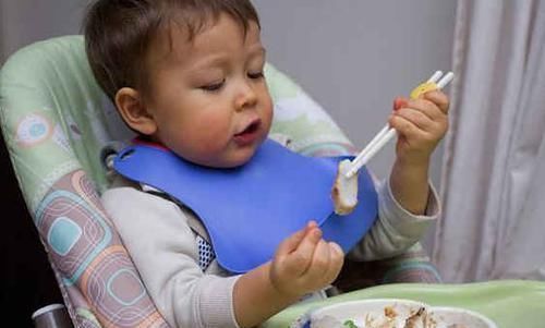 告诫|医生告诫家长再没时间,4种早饭也别让孩子碰,积食不发育
