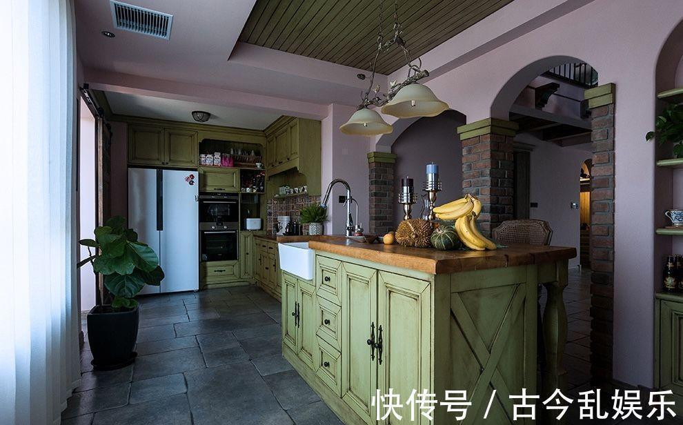 李思思|复古又浪漫,神秘又有诗意,处女座的别墅也是闪闪发光