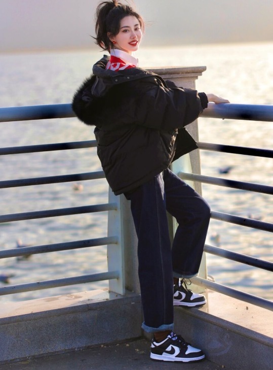 皮裤 羽绒服中用不中看?瞧潮人的个性穿搭,时髦又保暖,冬天穿正好!