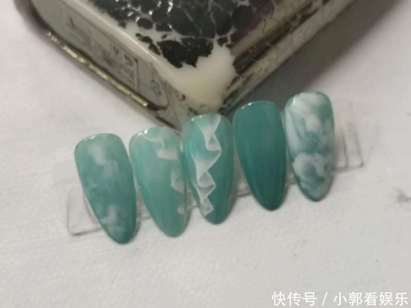 520想把攒了好久的浪漫和温柔美甲在这天都给你!