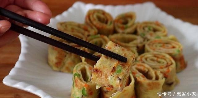 蛋皮卷|早餐不用出去买了，10分钟搞定，营养又解馋，比买的还好吃
