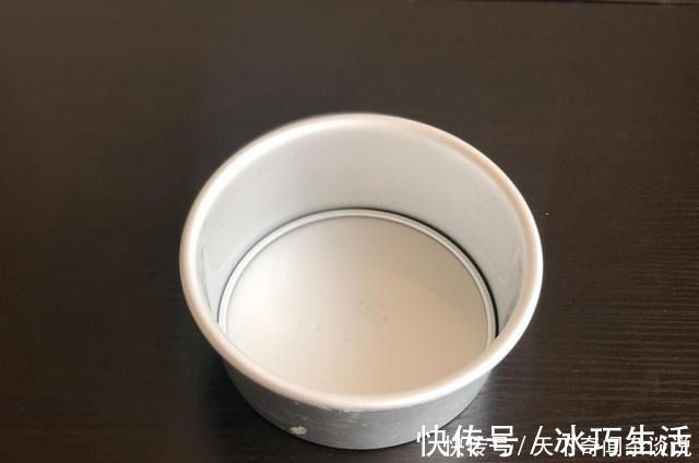 红糖|红糖发糕有弹性，不粘牙有诀窍，别光用面粉，加点它，一次就成功